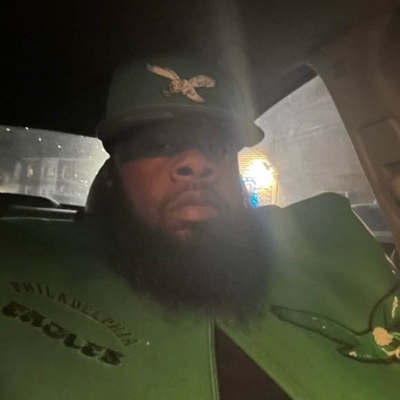 Meet your Posher, Jeremiah - Picture 2 of 2